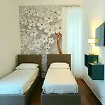 Apartament Old Town House Neapol
